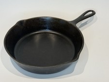 Vintage Lodge #5 3 Notch Cast Iron Skillet Heat Ring 1940s 1950s USA picture