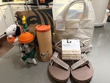Teva Women’s Taupe Strappy Sandals Hook & Loop Adjustable Strap US 9 picture