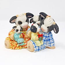 Marys Moo Moos 2004 The Greatest Gift is Fam-Moo-ly resin figurine picture