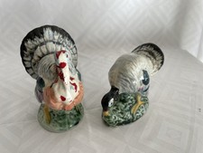 Vintage Japan Ceramic Turkeys Salt And Pepper Shaker Set Thanksgiving Decor picture