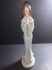 Vtg Hand Carved Wooden Praying Woman Statue 15