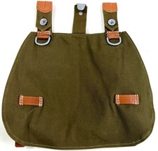 WWII GERMAN M31 INFANTRY BREAD BAG BREADBAG-GREEN W/ NATURAL LEATHER picture