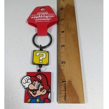 Nintendo World Super Mario Power Up 4