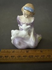1948 ROYAL DOULTON MARY HAD A LITTLE LAMB NURSERY RHYME FIGURINE HN 2048 picture