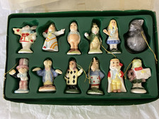 1979 A COMPANY OF FRIENDS ALICE IN WONDERLAND 12 ORNAMENTS/STANDING FIGURES picture