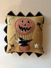 Vintage Halloween Handmade Wool Felt Folk Art Stitches Style Black Cat Witch picture