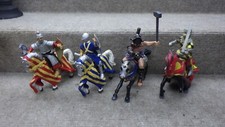 Papo 2000 Lot of 4 Mid-evil Horses and Riders picture
