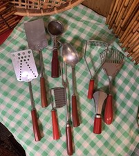Bakelite BBQ And Picnic Utensils 9 Pieces 1920's-1940's.No Scratches,cracks,rust picture