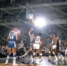 JERRY WEST Los Angeles Lakers v NY Knicks NBA 1961 Original 120mm Transparency picture
