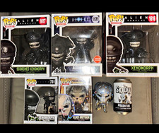Alien V Predator Funko Pop Bundle picture