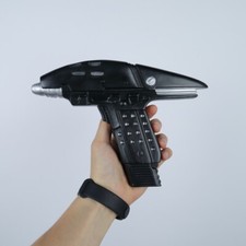 For ST V The Final Frontier Assault Phaser The Undiscovered Country Phaser Props picture