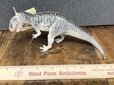 Carnegie Collection dinosaur Acrocanthosaurus Mint with hang tag picture