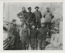 Norwegian explorer Roald Amundsen posing Gjoa vessel crew during e- Old Photo picture