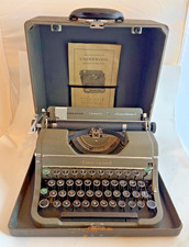 Vintage 1941 Underwood Champion Portable Manual Typewriter W/Hard Case - Tested picture