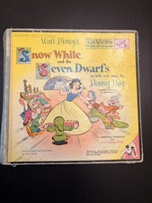 1949 RCA Victor Disney 45 rpm Record and Book  Snow White and the Seven Dwarfs  picture