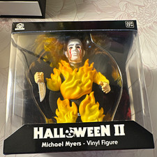 CultureFly Halloween II Michael Myers 4.5in Vinyl Figure Boxed Accessory 17+ picture