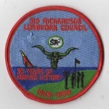 1969-1999 Sid Richardson Longhorn Council RED Bdr. [CA-2489] picture