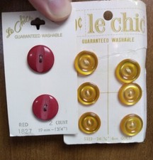 vintage LE CHIC buttons NOS yellow, red LOT picture