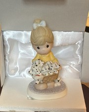 Precious Moments DISNEY 740010 You Are The Bright Spot Of My Day - New Boxed picture