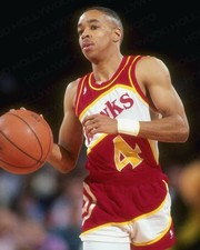 SPUD WEBB 8x10 PHOTO #1 - ATLANTA HAWKS WM picture