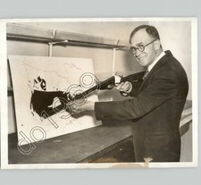 Dr. J.F. Mcclendon EXPERT RIFLEMAN Shoots House Fly ODD Press Photo 1936 picture