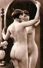 French Nude in front of Mirror A Postcard Reproduction from 1920 PC113 picture