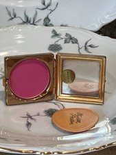 VINTAGE ELIZABETH ARDEN CHEEK ROUGE BLUSH GOLD METAL COMPACT NEW MAGENTA picture