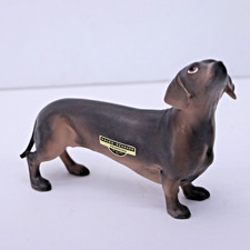 VTG 1955 Hagen Renaker Original Black Gold Monrovia Sticker Dachshund Dog Figure picture