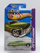2013 Hot Wheels Purple Passion HW Showroom Metallic Green #183/250 HTF picture