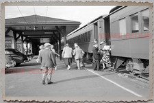 50s ROCKPORT ARANSAS TEXAS AMERICA TRAIN STATION MAN VINTAGE USA Photograph 9080 picture