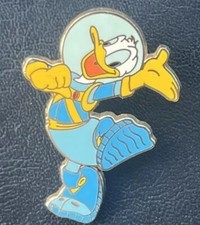 Disney DLR Donald Duck Astronaut Happiest Homecoming on Earth 50th Pin picture