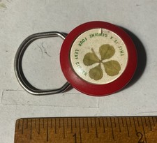 VINTAGE GENUINE 4 LEAF CLOVER LUCKY KEYCHAIN FOB Newton mfg co. picture