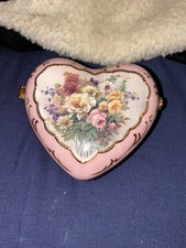 Vintage 2002 Ardleigh Elliott Tribute to Mother Heart Music Box Works picture