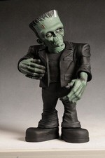 Mezco Universal Monsters Frankenstein Limited Version Collectible Model New picture