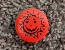 Vintage 1967 A Big-Little Store Smiley Face Sun 1-1/4