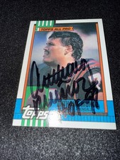 Anthony Munoz Signed 1990 Topps Card Bengals HOF Auto picture