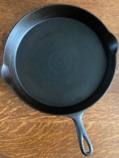 Wagner Cast Iron Skillet Arc Logo #12 Cast Iron Heat Ring Early Logo c.1900 picture