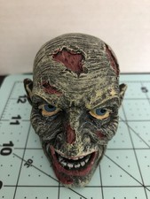 Zombie Skull Head Decaying Flesh Wound Scary Halloween Figurine Decor NWOB picture