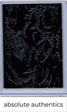 1995 Topps Aliens Predator Universe Chris Warner Finest Chromium picture