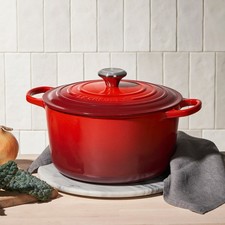 Le Creuset Signature Enameled Cast Iron Deep Round Oven, 6.5-Qt, Red picture