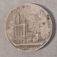 Vintage Cathedrale De Strasbourg Cast Plaster Medallion Plaque 2 Inch Diameter picture