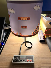 Paladone Nintendo NES Super Mario Bros Controller Lamp USB Official Licensed picture
