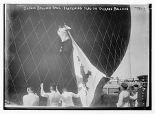 Photo:Berlin Germany 1908 Balloon Race Fastening Flag on German Balloon picture