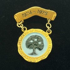 VTG 10K Yellow Gold National Congress of Parents & Teachers 1897 pin. 1974-1975 picture