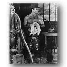 Burt Reynolds Photo 8x10 Sam Whiskey 1969 Actor Shirtless Bathing Western Movie picture