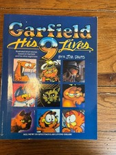RARE SIGNED  Garfield : His Nine Lives by Jim Davis.  VG+. 1st picture