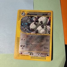 Pokémon TCG Magneton #H19 Skyridge Holo Rare Vintage Wizards Of The Coast M picture