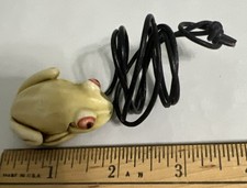 Harmony Kingdom Artist Adam Binder GREEN FROG Palm Charm Pendant Signed orig pkg picture