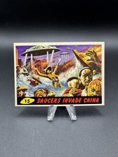 1962 Topps Mars Attacks #15 Saucers Invade China (Bubbles Inc.) NM/MT picture