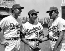 1959 LA DODGERS  Don Drysdale SANDY KOUFAX Don Newcomb PHOTO (198-k ) picture